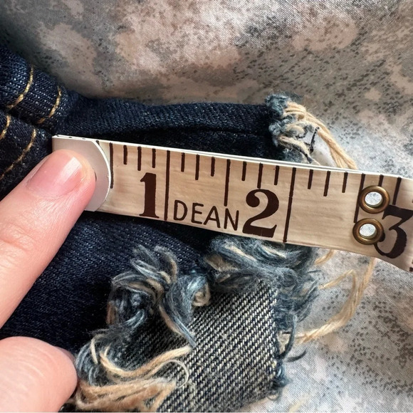 Rag & Bone Cut Off Jean Shorts Size 28 Doris Distressed Fray Hem Denim Jorts - Picture 16 of 16